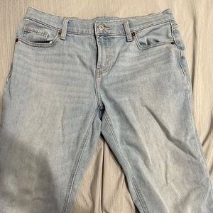 Old navy jeans size 6 petite